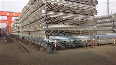 Issiq daldırma 1,5 dyuymli 2 dyuymli jadval 20 1 1/2 galvanizli metall po‘lat quvurlar